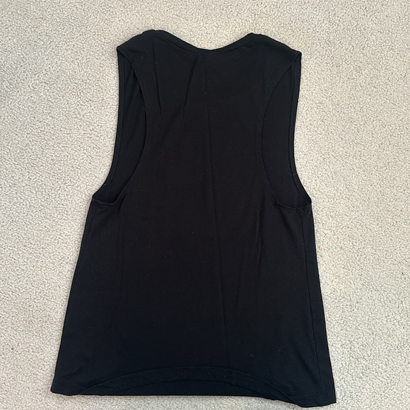 Betty Designs size Small black muscle T - Picture 2 of 3